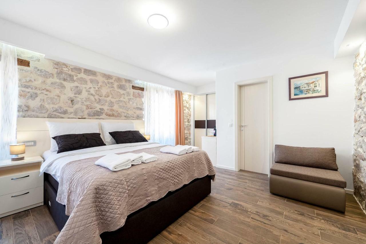 Apartments Palace Rialto Šibenik Esterno foto